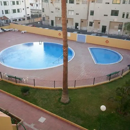 Apartamento Yellow Cliff Vista Piscina Apartment *