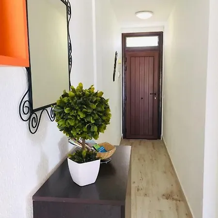 Apartamento Yellow Cliff Vista Piscina Apartment *