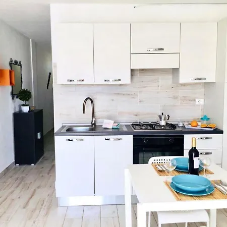 Apartamento Yellow Cliff Vista Piscina *